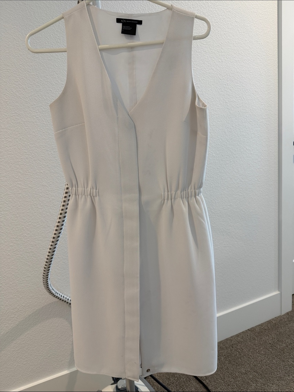 A/X Armani Exchange White Sleeveless V-Neck Shift Dress